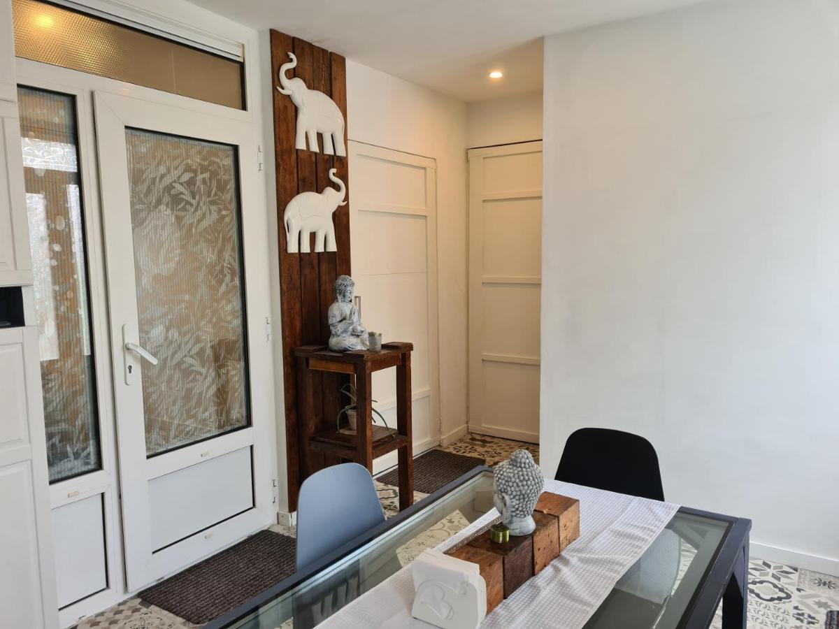 1 Bedroom 15 Min By Tram To Amsterdam Centre! Amesterdão Exterior foto