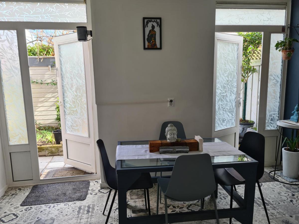 1 Bedroom 15 Min By Tram To Amsterdam Centre! Amesterdão Exterior foto